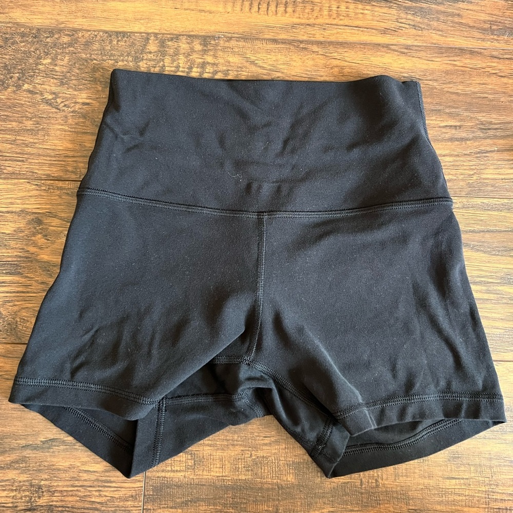 Lululemon align 4”